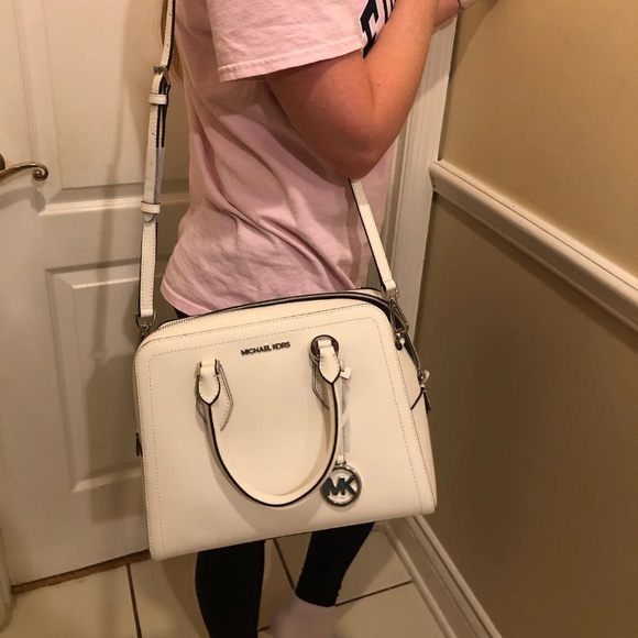 NWT MICHAEL Michael Kors white satchel purse - Picture 6 of 6